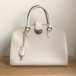 Louis Vuitton PONT NEUF GM bag